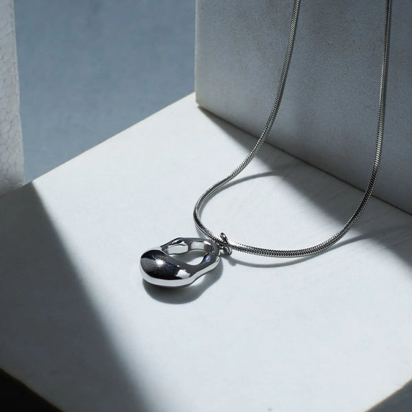 Curio Cascade Silver Chain