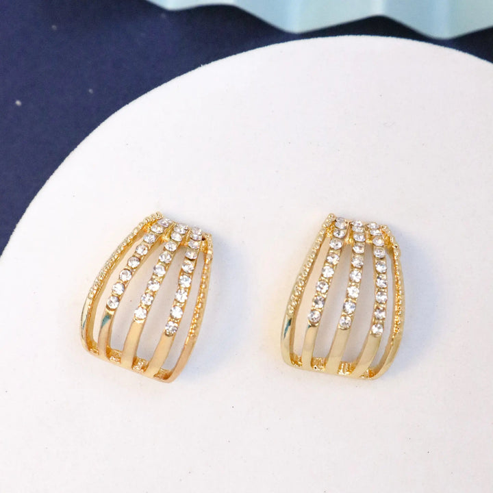 Curved Parallel Lined Earrings - Salty Accessories