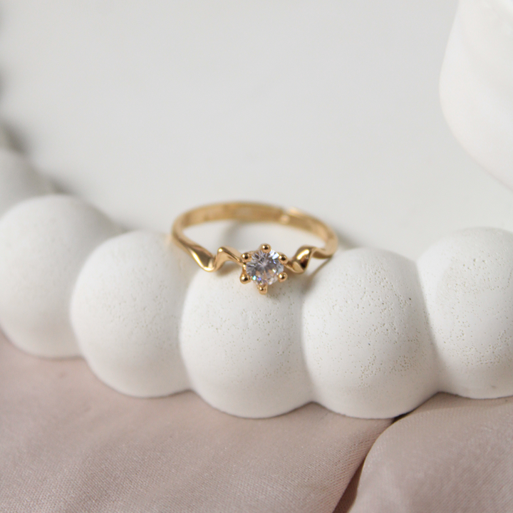 Curved wave rose-gold ring - Salty Accessories