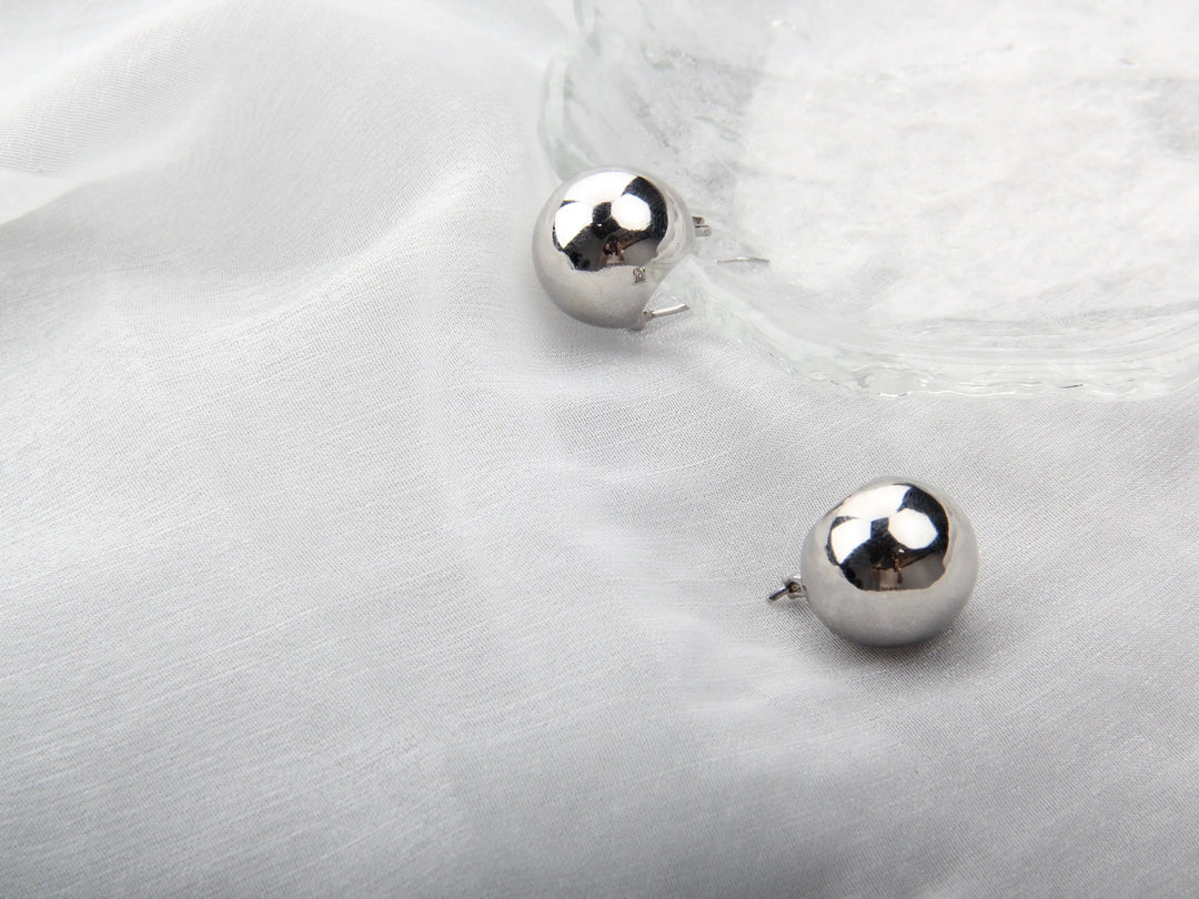 Cute Elegant Bean Fashion Hoop Stud Silver Earrings - Salty Accessories