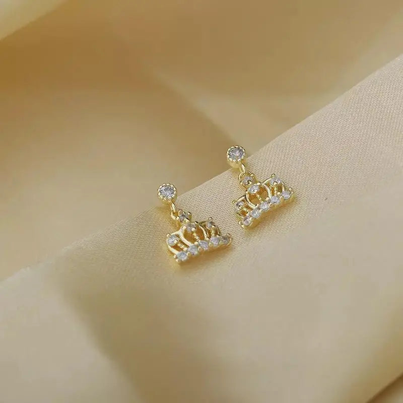 Cute Shine Simple Crown Earrings Gold