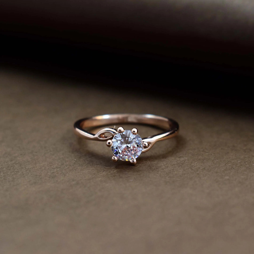 Negative almond rose-gold ring - Salty Accessories