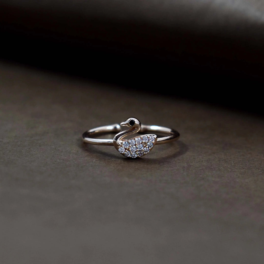 Swan crystal rose-gold ring - Salty Accessories