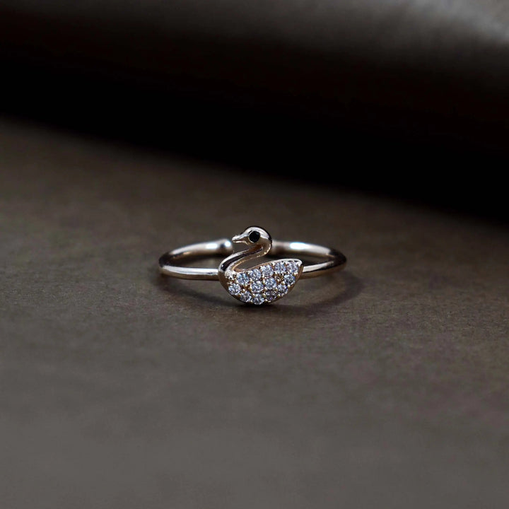 Swan crystal rose-gold ring - Salty Accessories