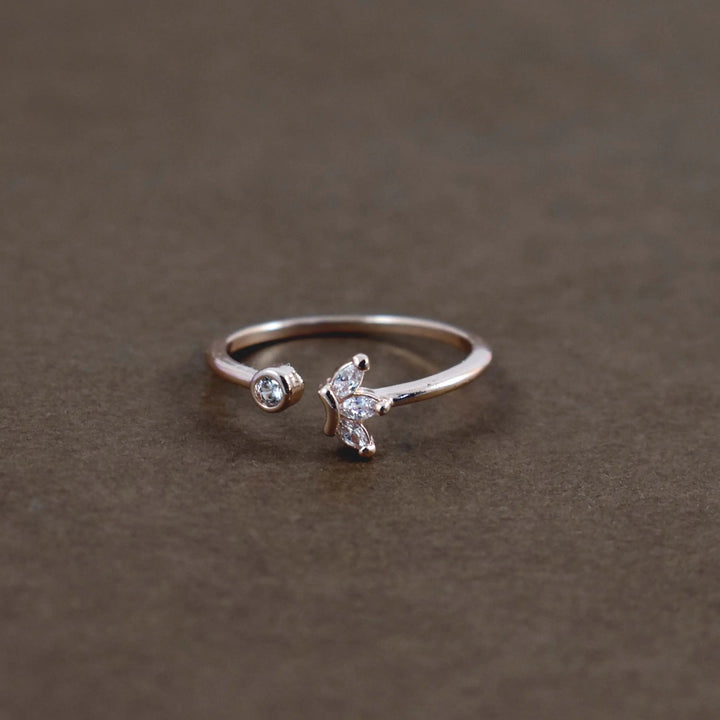 Euphoric crown rose-gold ring - Salty Accessories