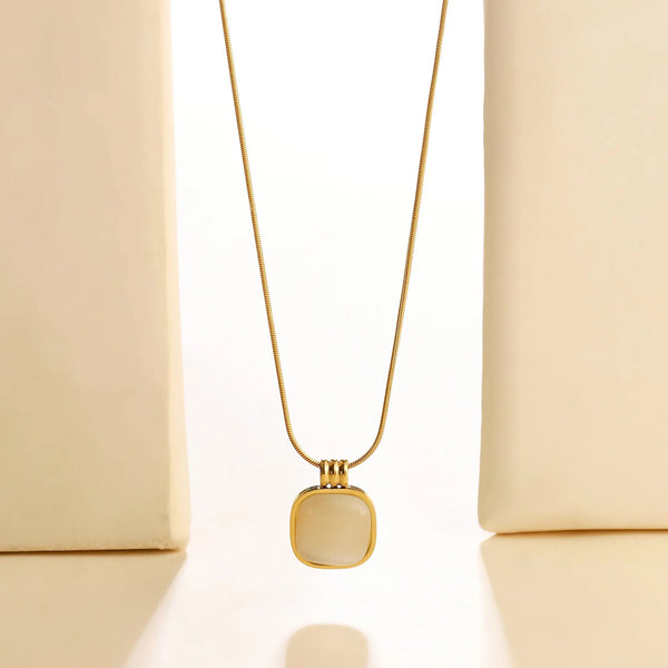 Dainty Droplet Necklace