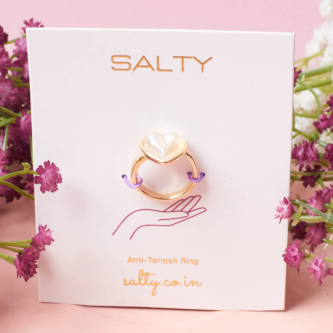 Dainty Heart Gold Ring | Salty