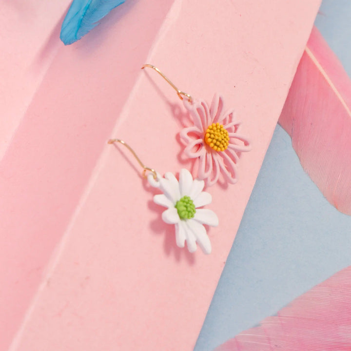 Daisy Pink & White Flower Earrings - Salty Accessories