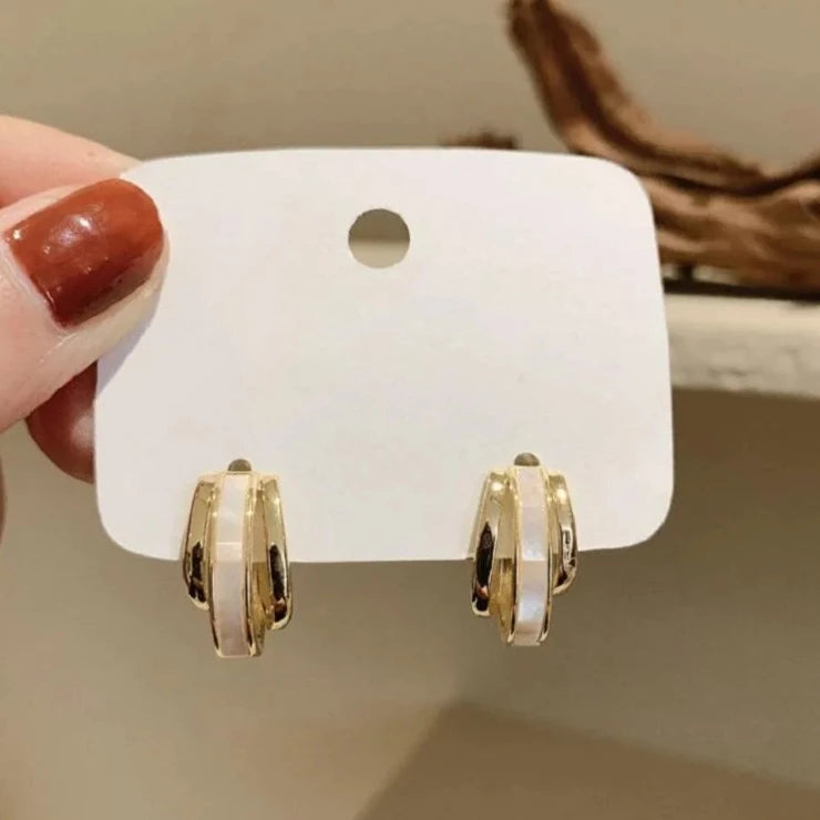 Dazzling Minimal Earrings - Salty Accessories