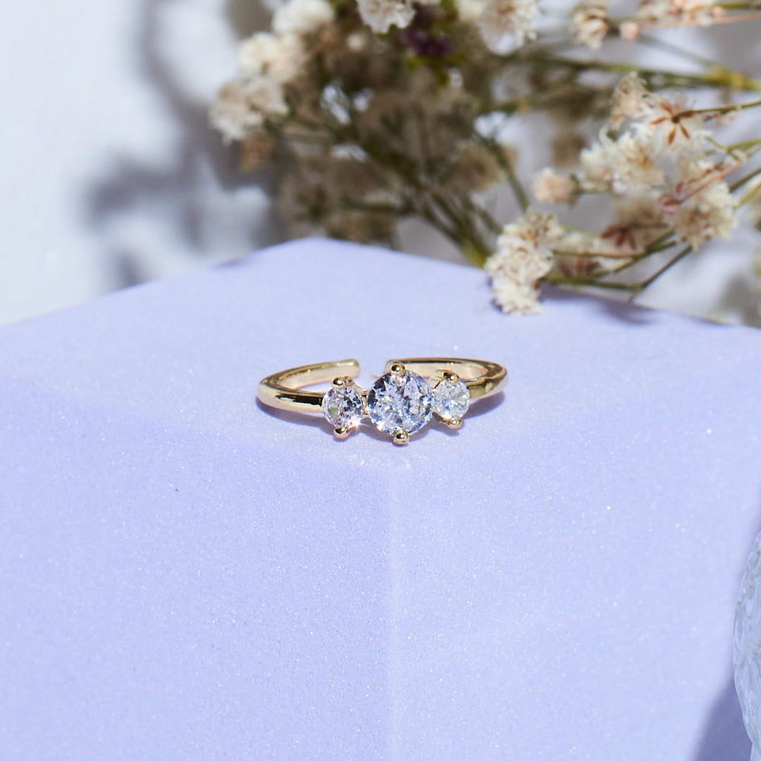 Diamond Knots Golden Ring - Salty Accessories