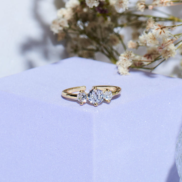 Diamond Knots Golden Ring - Salty Accessories