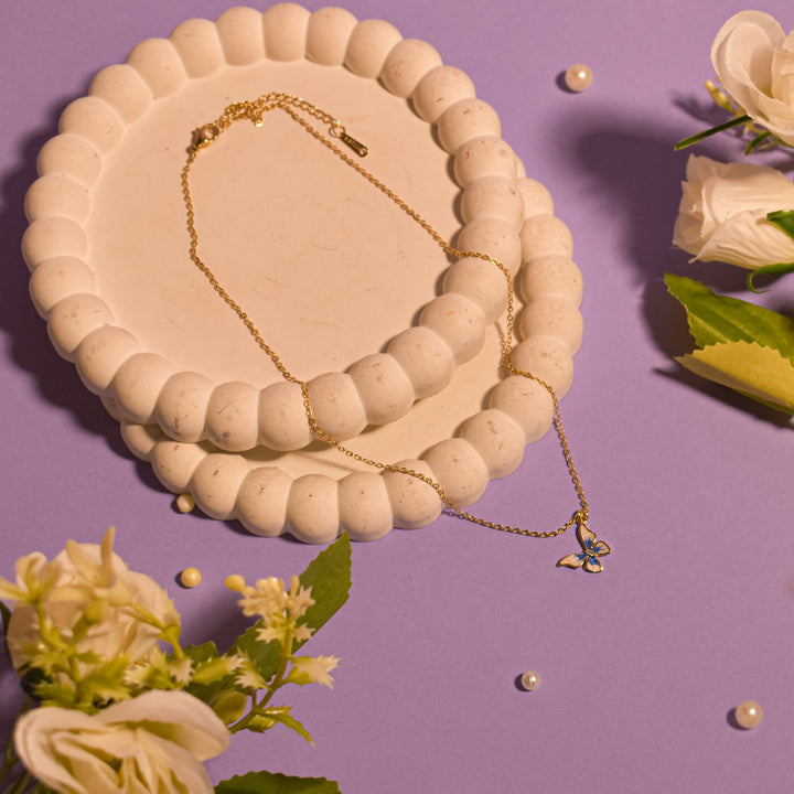 Dore Papillon Necklace