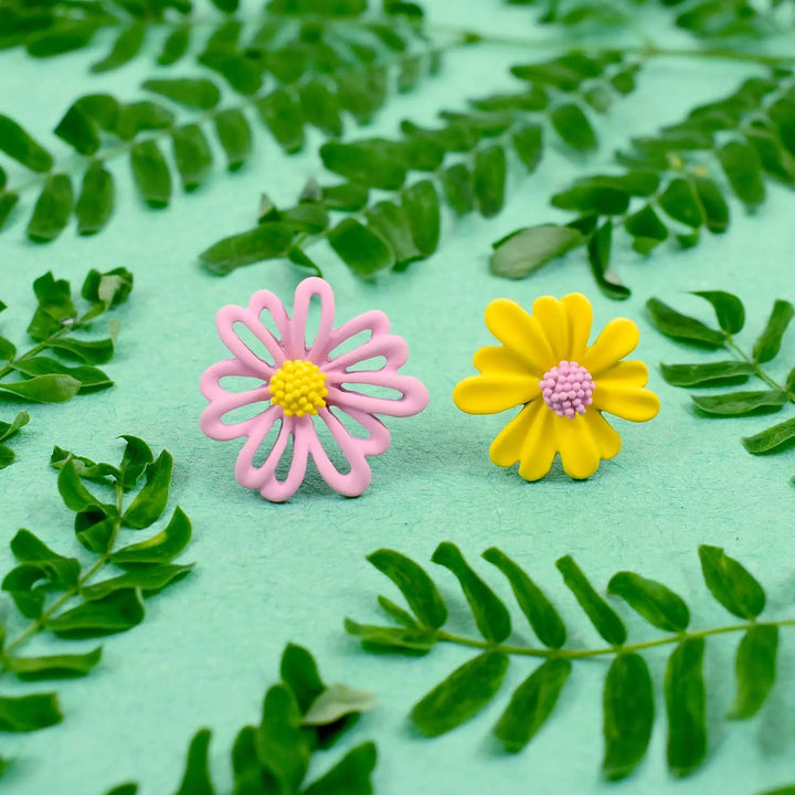 Dreamy Daisy Pink Yellow Flower Earrings