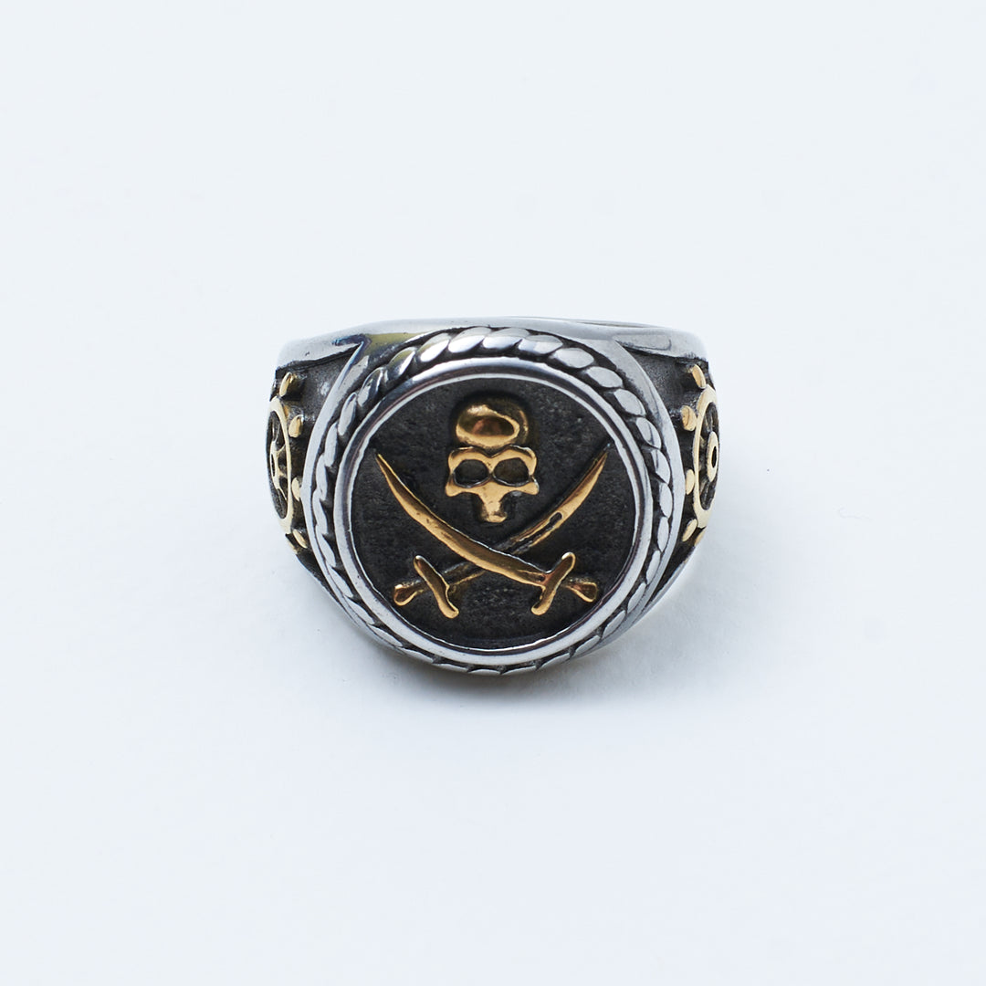 Dynamic Dignity Gold Men's Ring | Salty