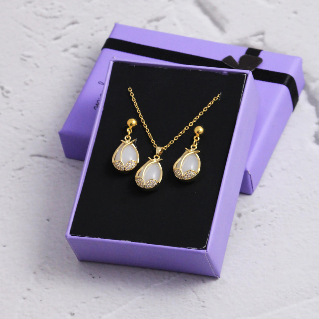 Exquisite Swiss Earrings and Necklace Set - Salty Accessories