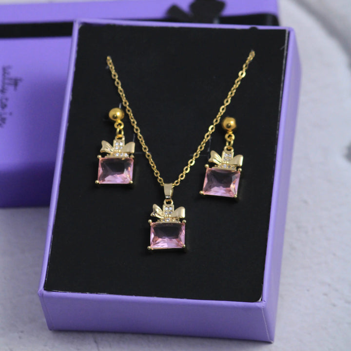 Blushing Love Earrings and Necklace Set - Salty Accessories
