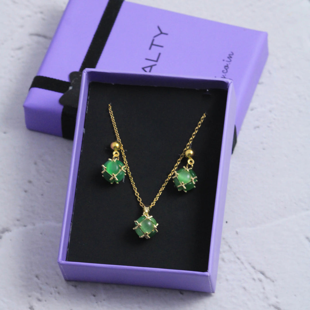Flawless Green Earrings and Necklace Set - Salty Accessories