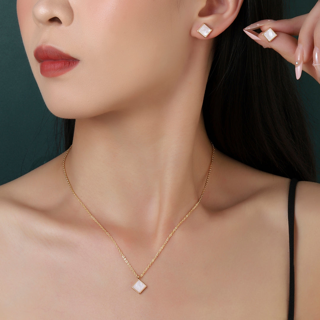 Dazzle Necklace and Earrings Set