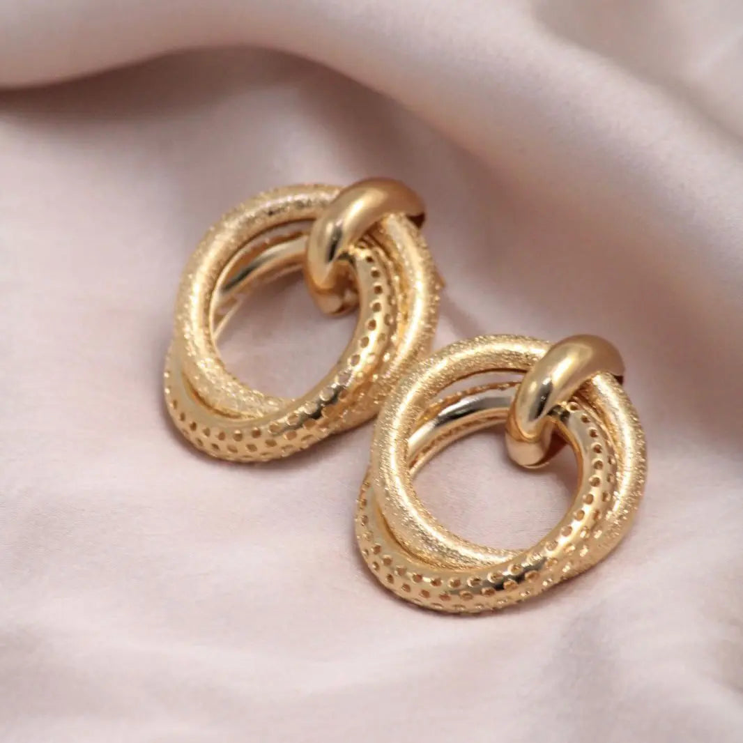 Gold Twisted Chic Hoop Earrings - Salty Accessories