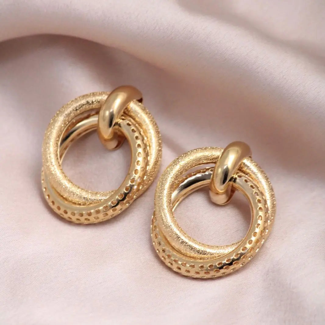 Gold Twisted Chic Hoop Earrings - Salty Accessories