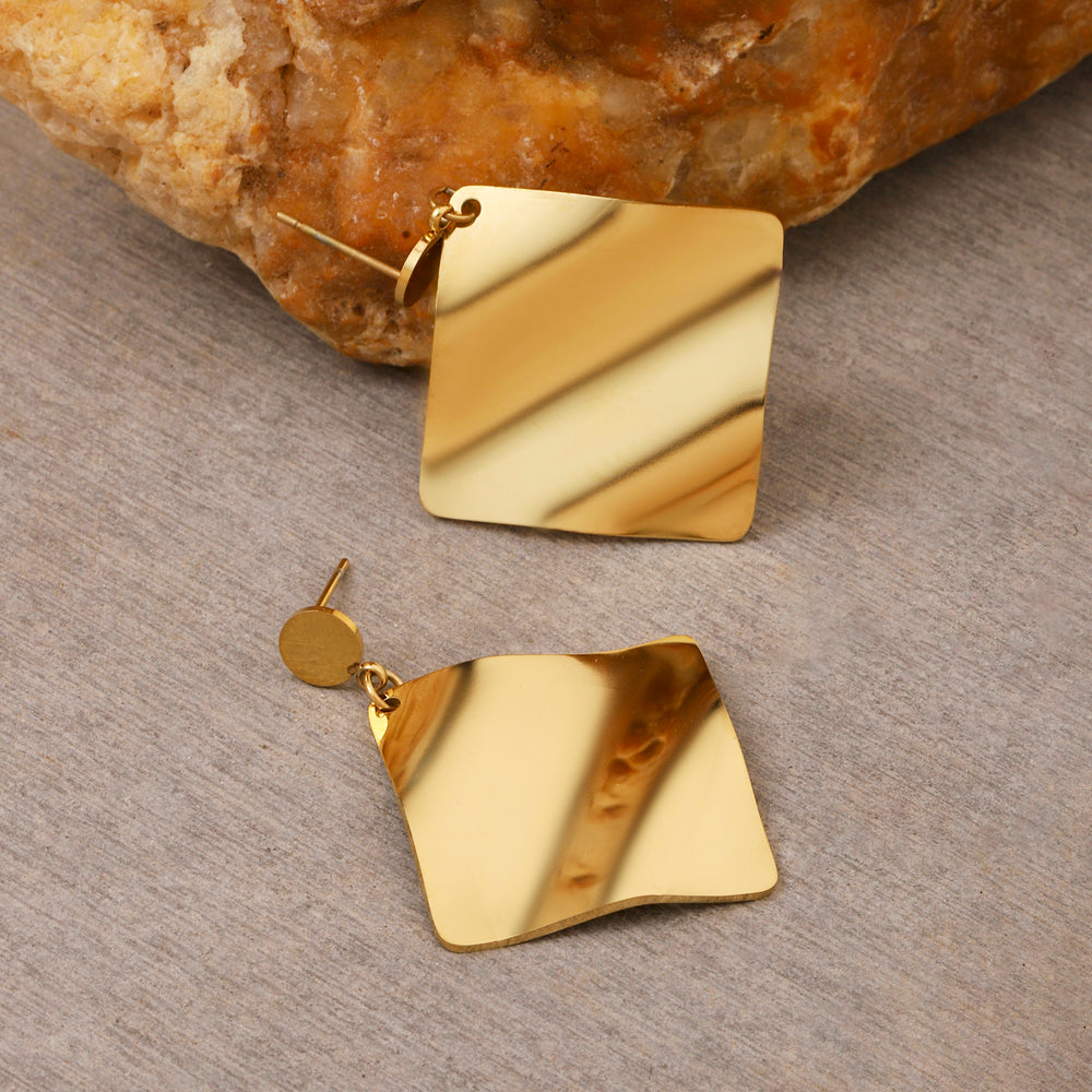 Textured Square Gold Earring - Salty Accessories