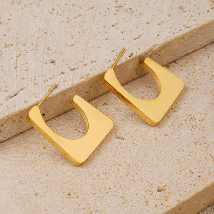 Billy Bold Gold Hoop Earring - Salty Accessories