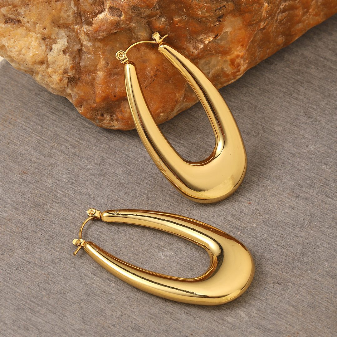 Extended Oval Gold Earring