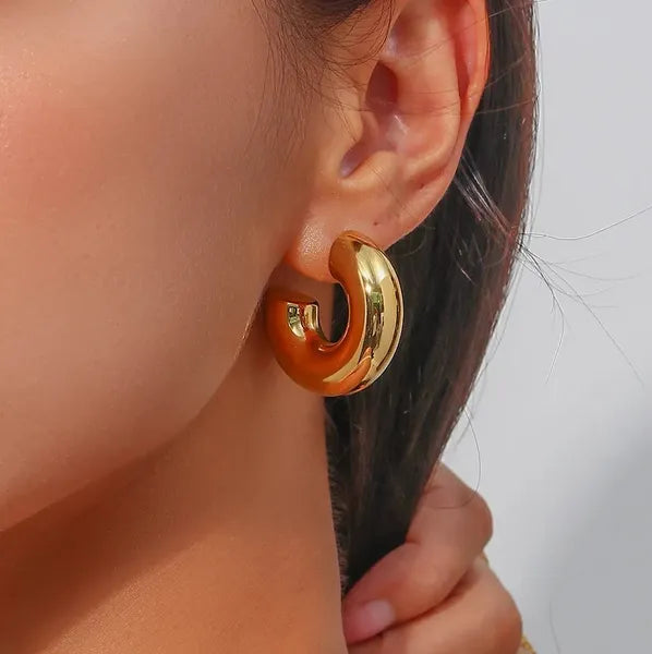 Roundy Gold Hoop Earring