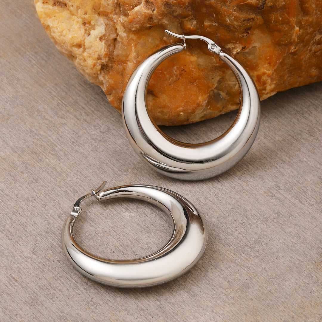 Luxuriant Silver Earring