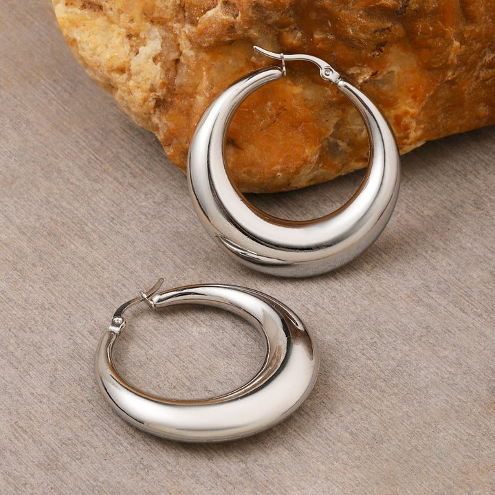 Luxuriant Silver Earring