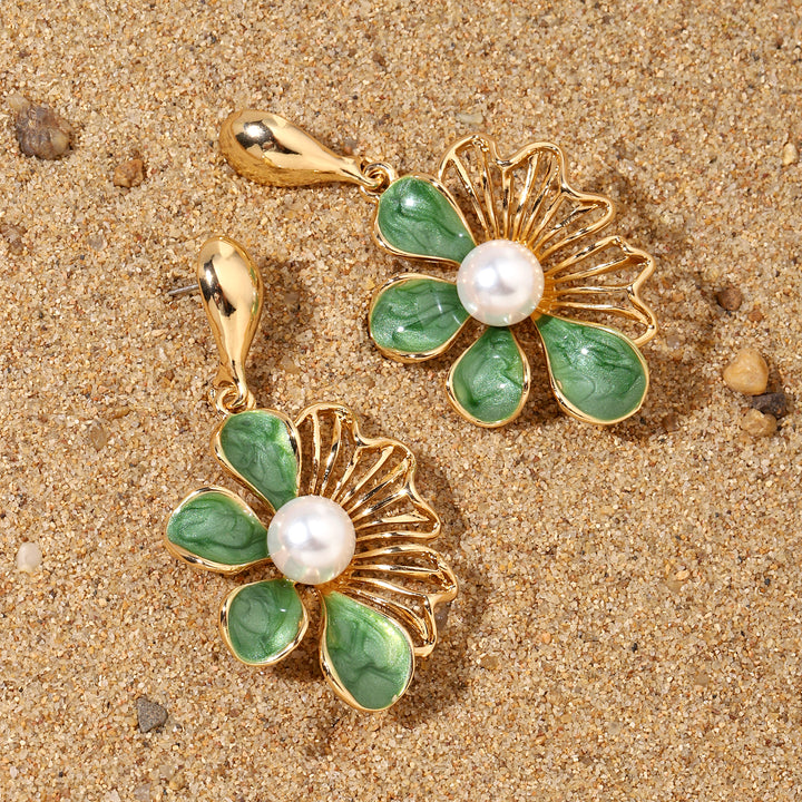 Exquisite Floral Luxury Gold Earring - Salty Accessories