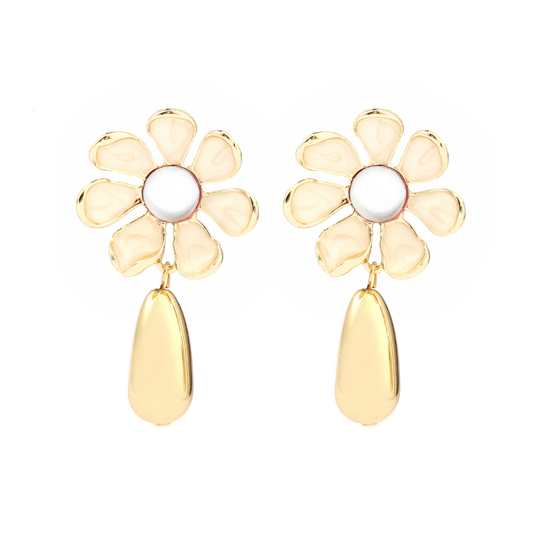 Ivory Floral Drop Gold Earring - Salty Accessories