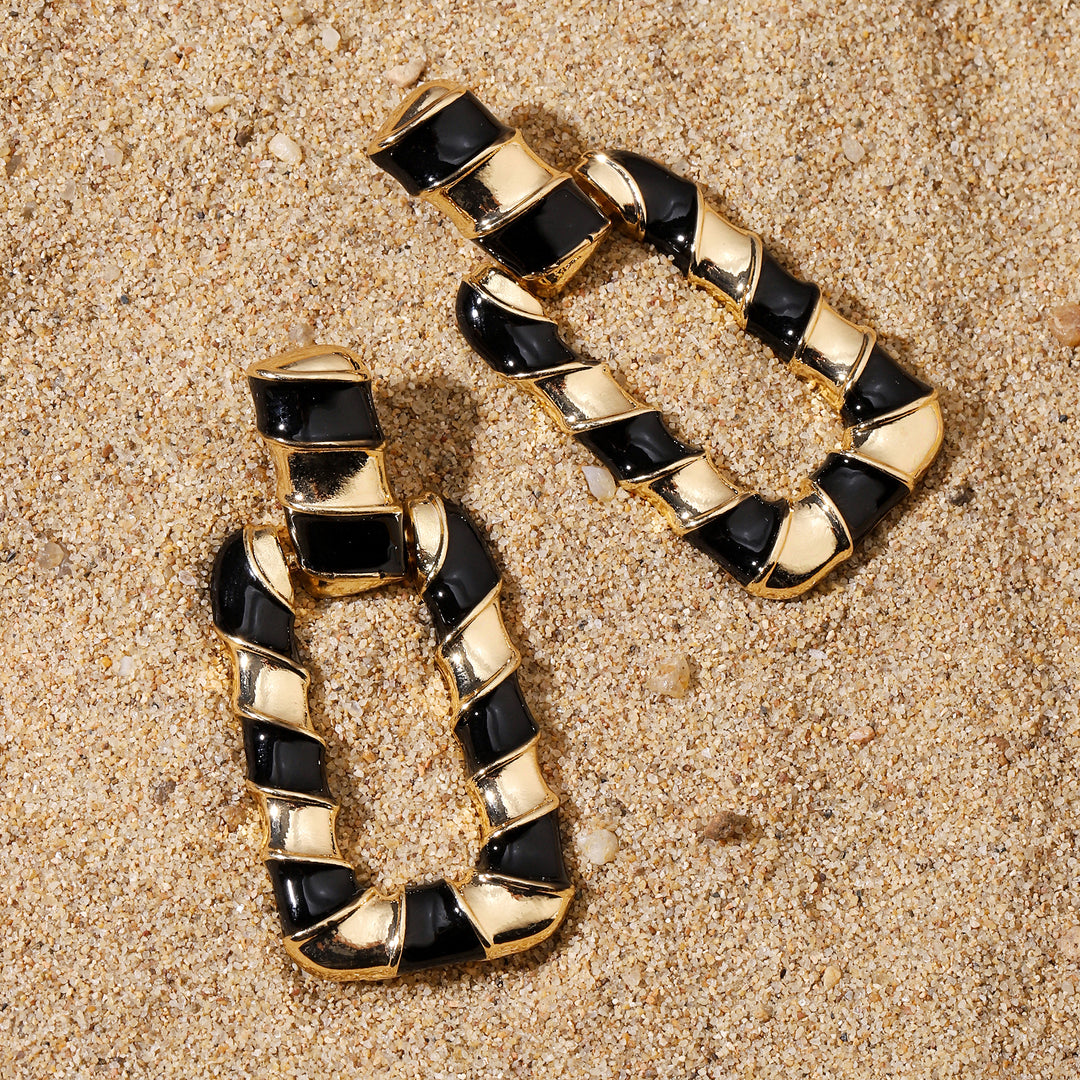 Gleaming Black Luxury Gold Earring - Salty Accessories