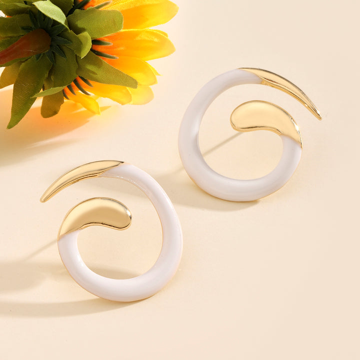 White Spiral Luxury Gold Earring - Salty Accessories