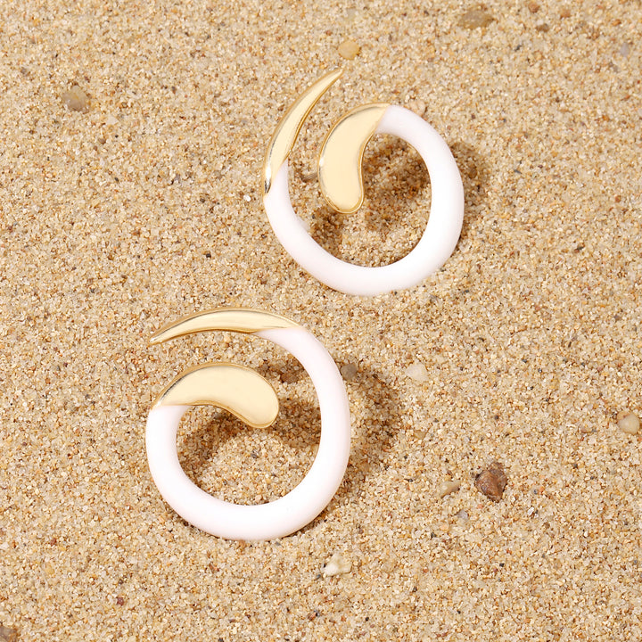 White Spiral Luxury Gold Earring - Salty Accessories