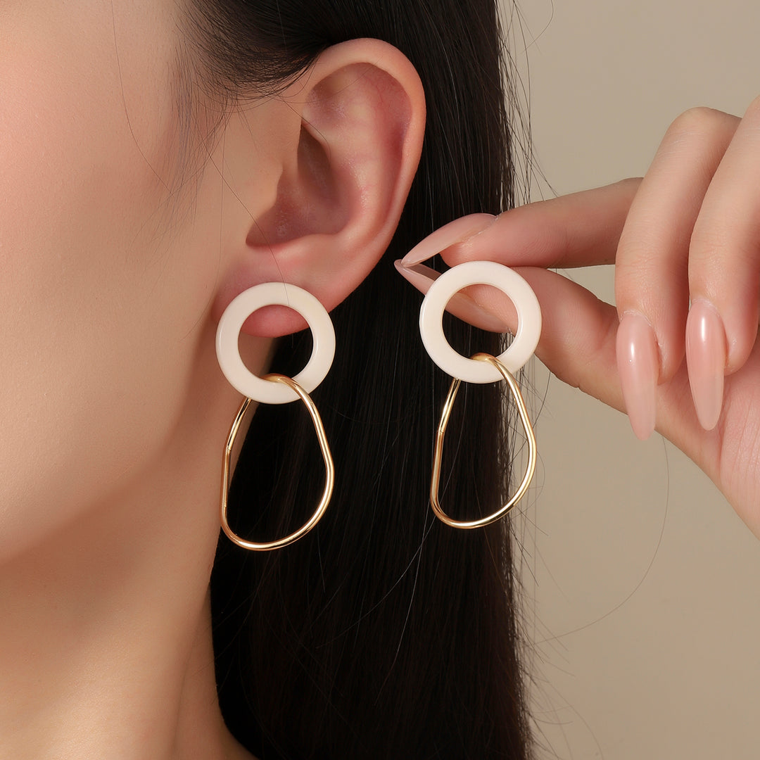 Timeless Luxury Gold Earring - Salty Accessories