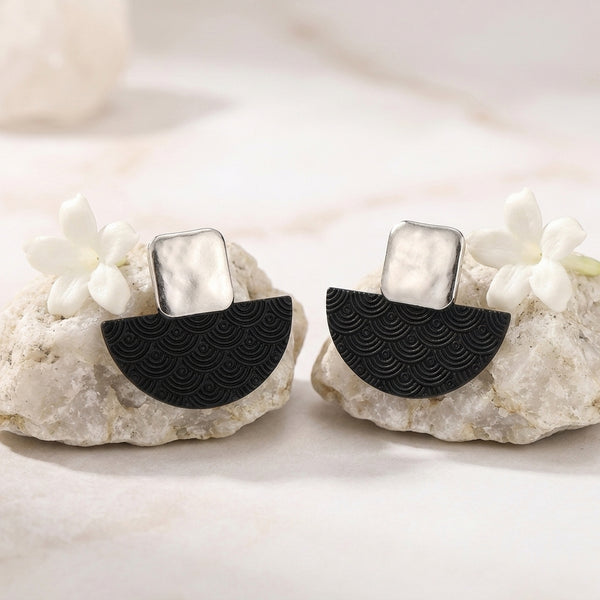 Lush Luxury Silver Earring
