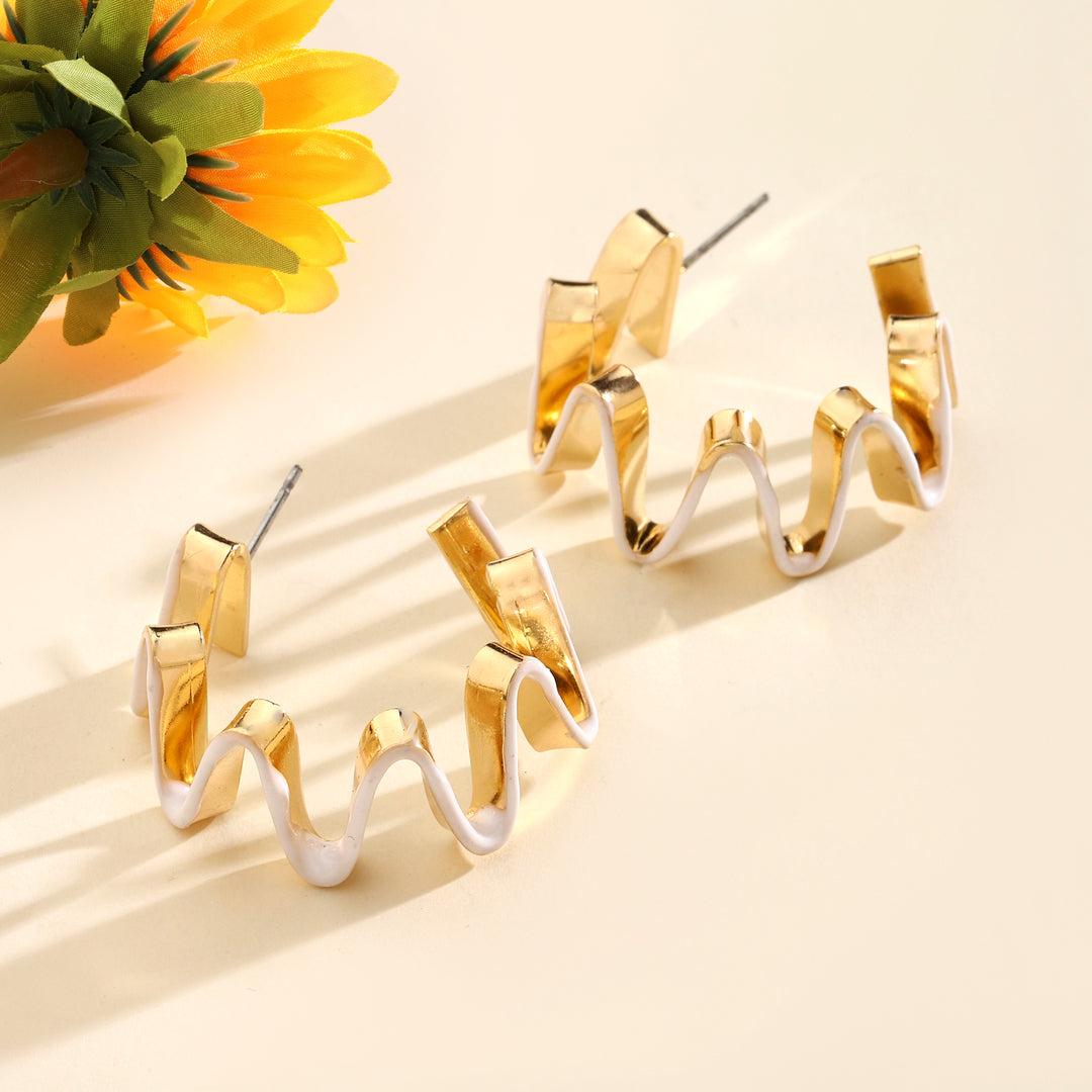 Playful White Luxury Gold Earring