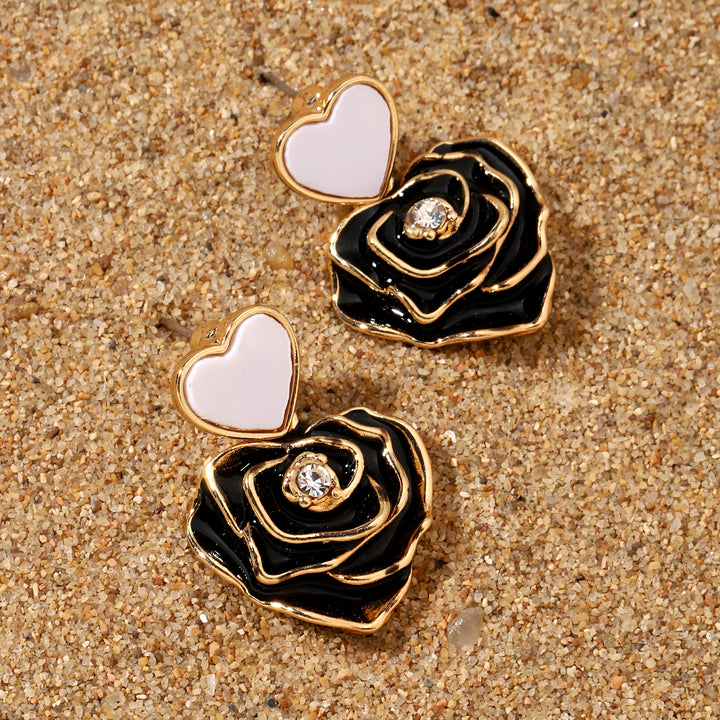 Blacky Heart Luxury Gold Earring - Salty Accessories