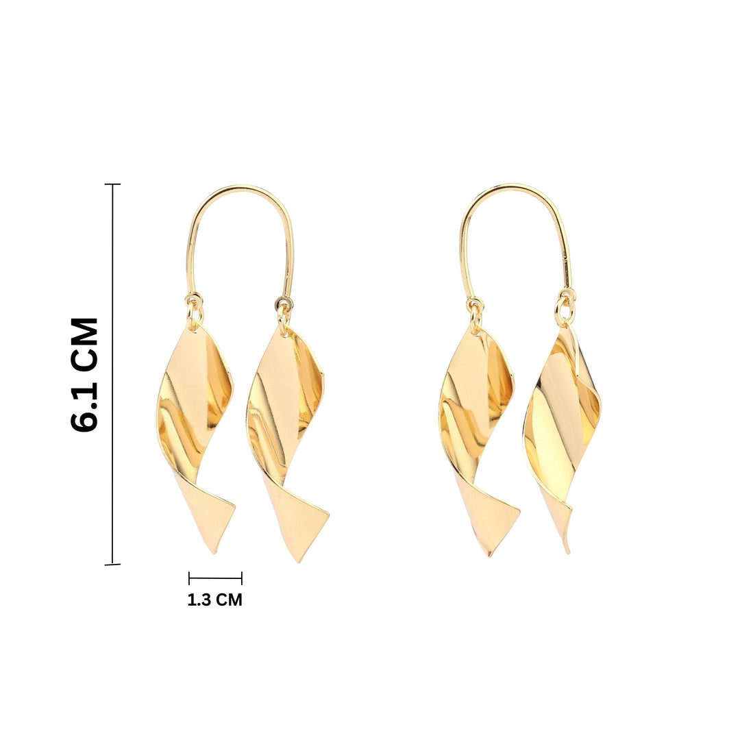 Exuberant Luxury Gold Earring