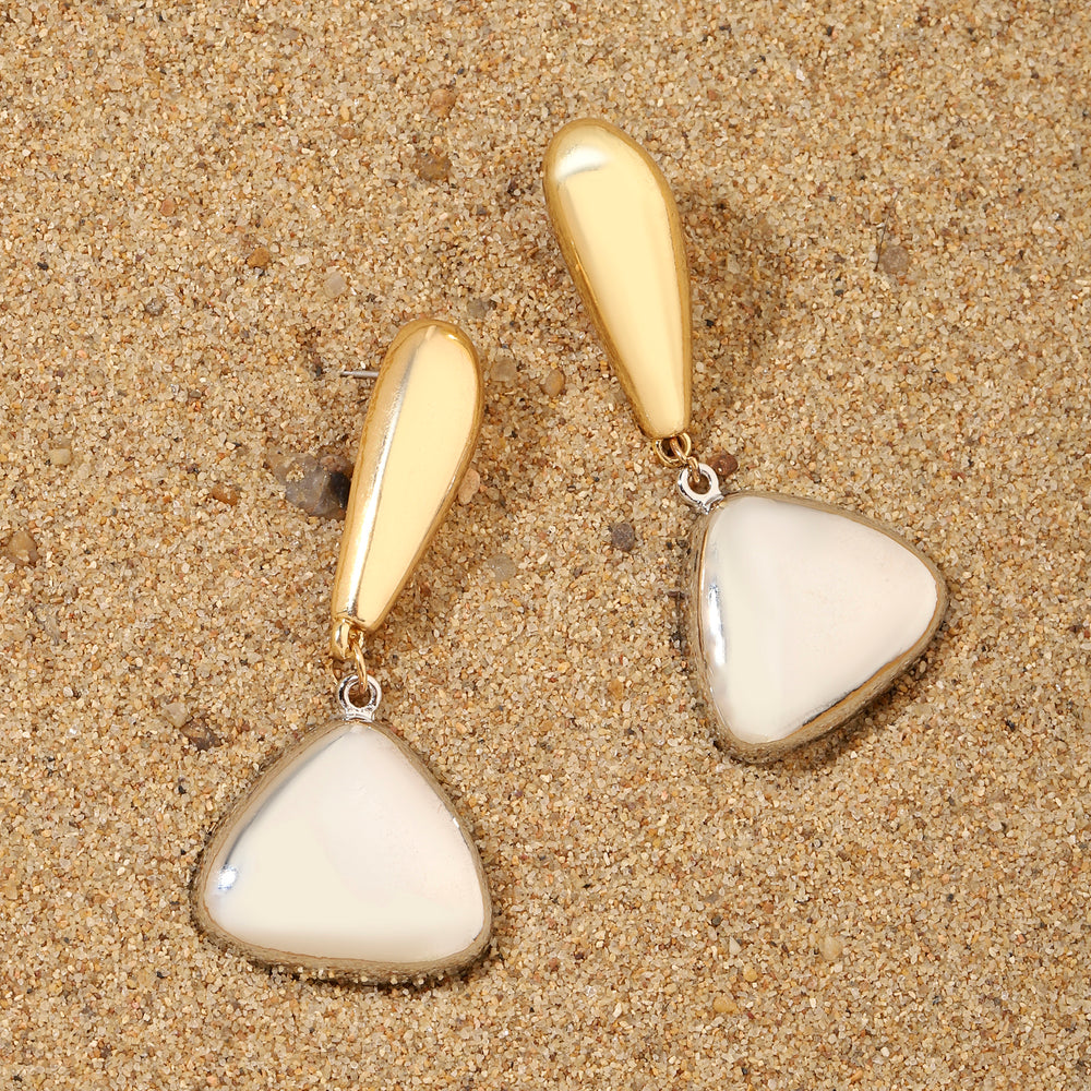 Musky Luxury Gold Earring - Salty Accessories