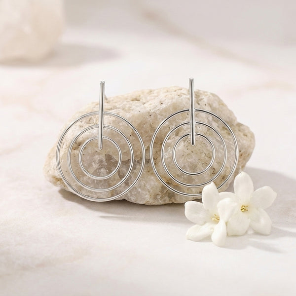 Captivating Luxury Silver Earring
