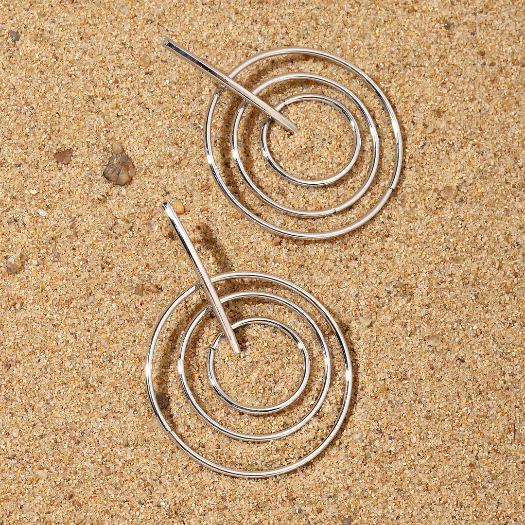 Captivating Luxury Silver Earring