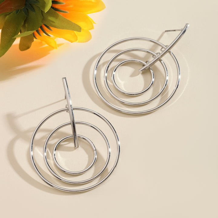 Captivating Luxury Silver Earring