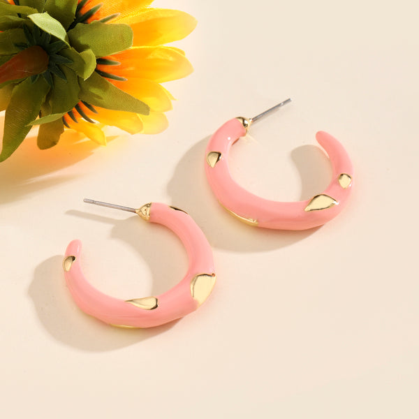 Peachy Rapt Gold Hoop Earring