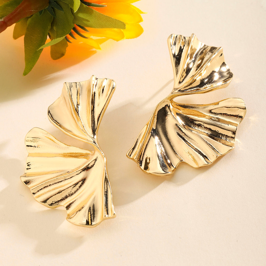 Alchemy Gold Petals Earring