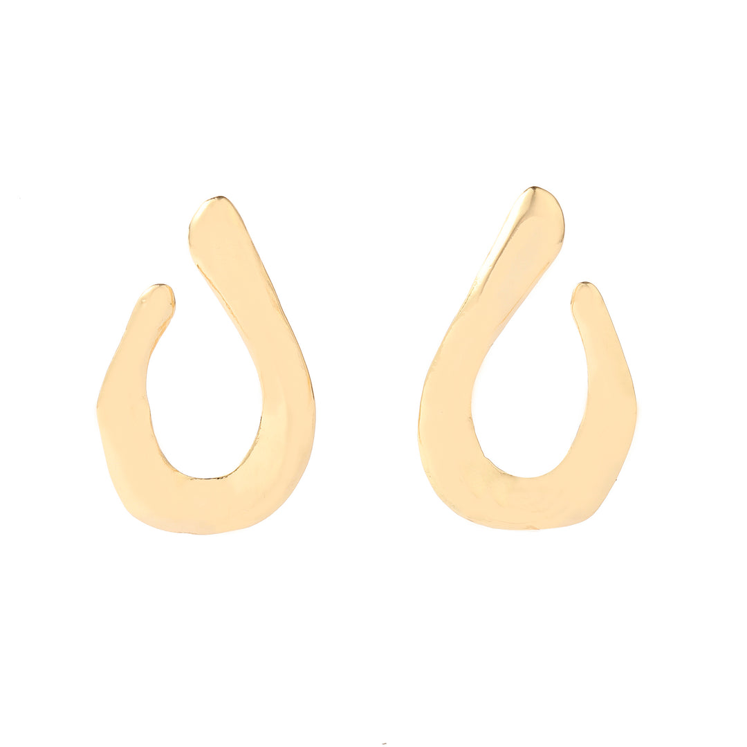 Elusive Luxury Gold Earring