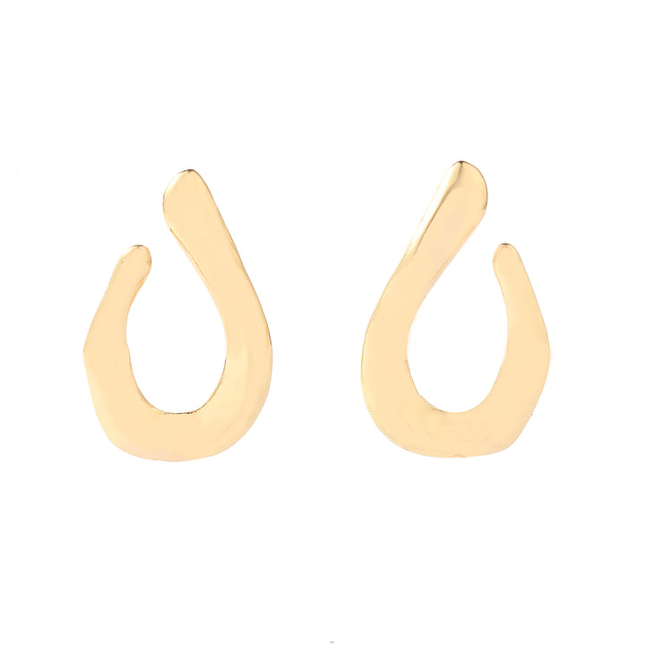 Elusive Luxury Gold Earring
