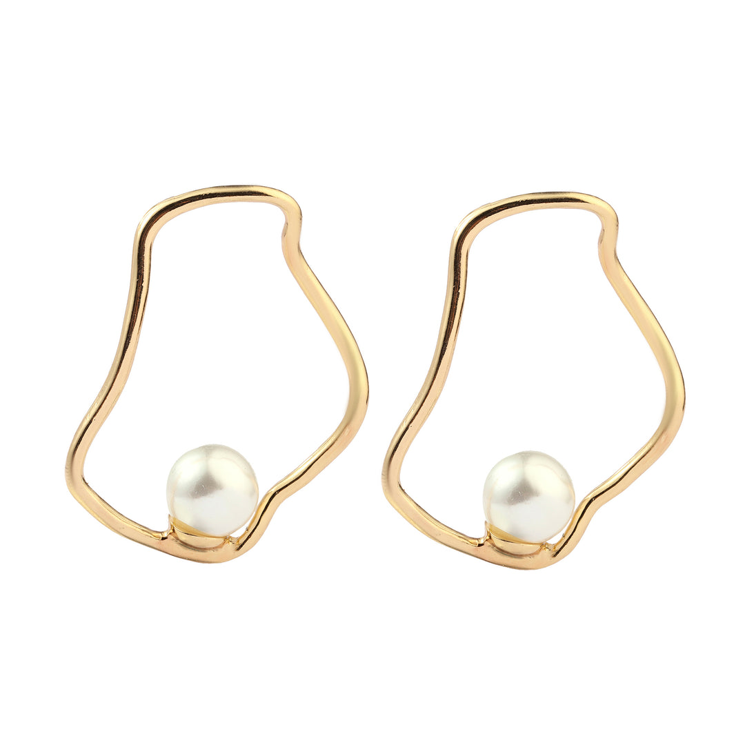 Pitted Pearl Gold Earring