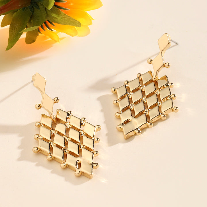 Diamond Pattern Gold Earring - Salty Accessories